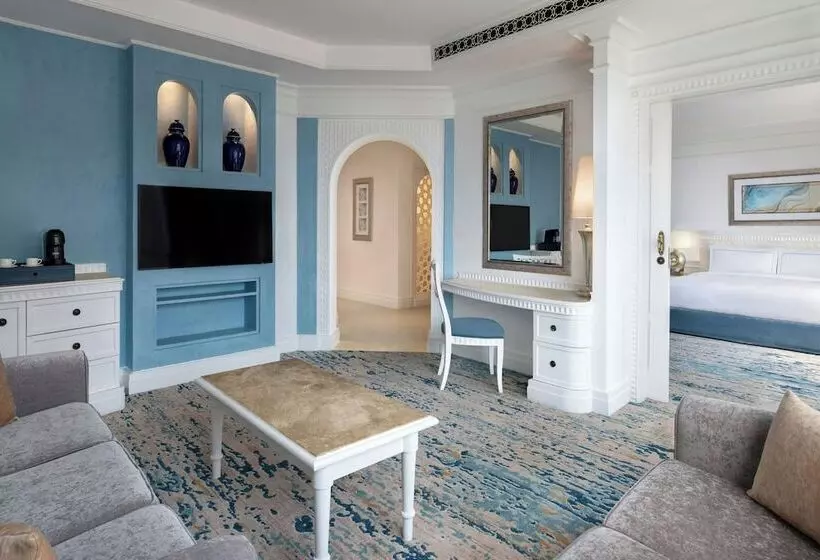 هتل Al Habtoor Grand Resort, Autograph Collection