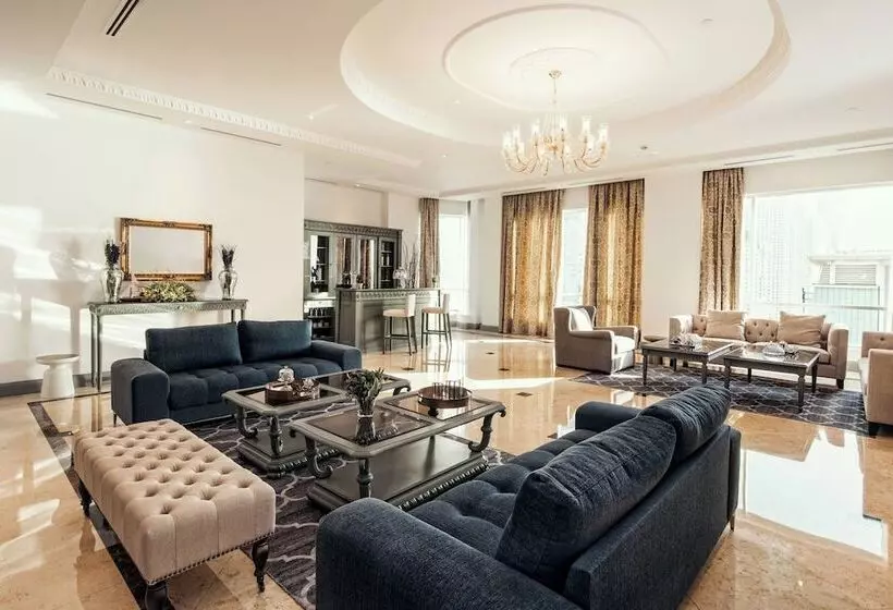 هتل Al Habtoor Grand Resort, Autograph Collection