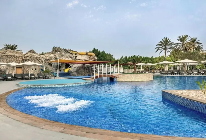 هتل Al Habtoor Grand Resort, Autograph Collection