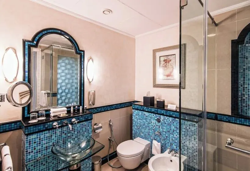 هتل Al Habtoor Grand Resort, Autograph Collection