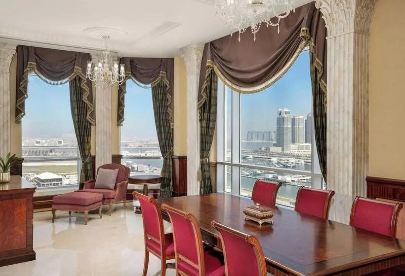 هتل Al Habtoor Grand Resort, Autograph Collection