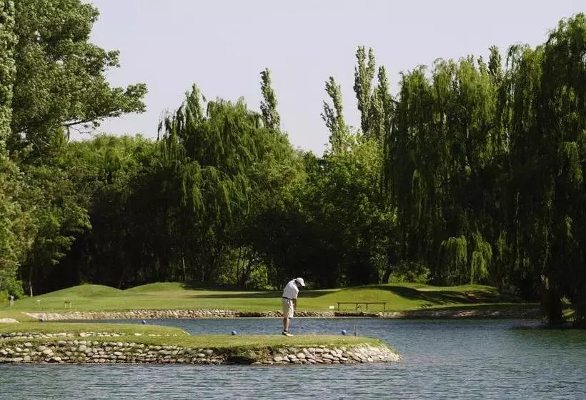 هتل Algodon Wine Estates & Champions Club