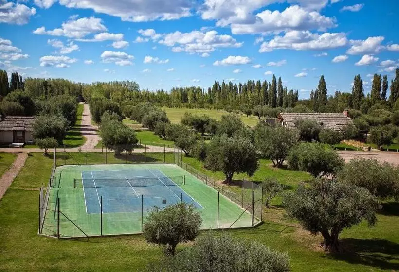 هتل Algodon Wine Estates & Champions Club