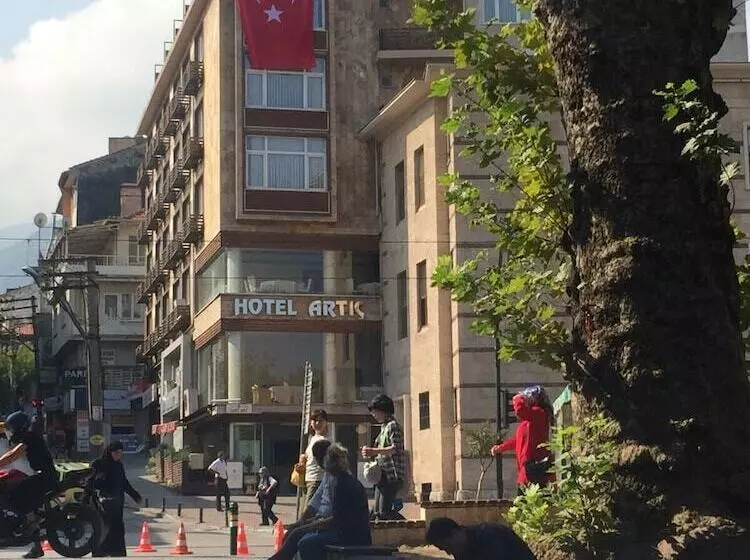 هتل Artiç