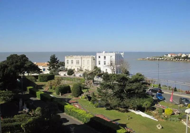 هتل Belle Vue Royan