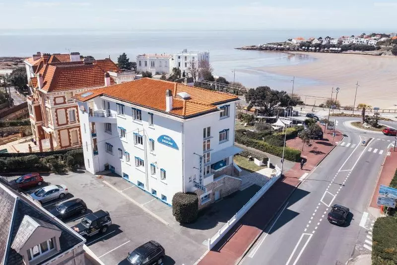 هتل Belle Vue Royan