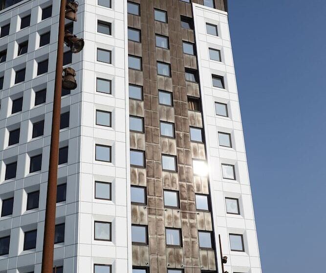 Отель Cabinn Vejle