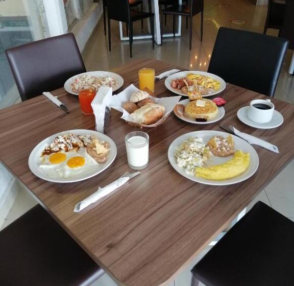 هتل Campestre Inn