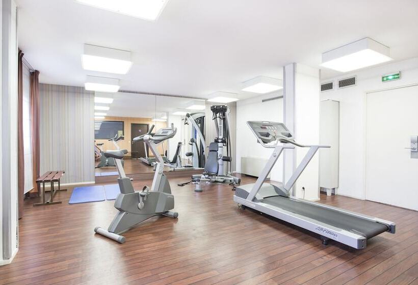 هتل Canal Suites Paris La Villette