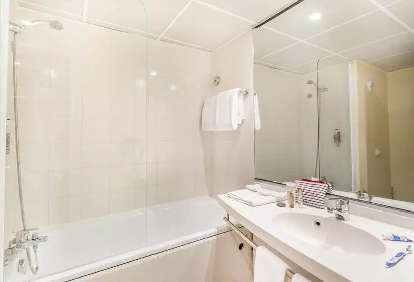 هتل Canal Suites   Paris La Villette