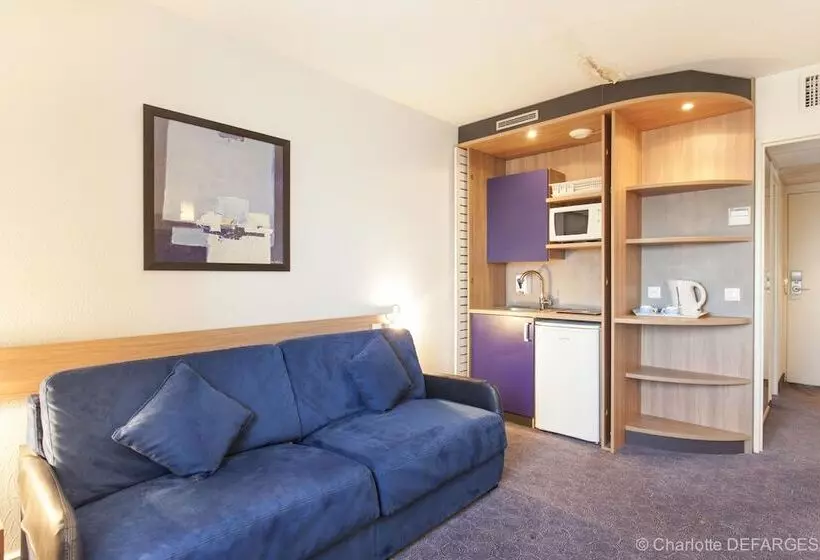 هتل Canal Suites   Paris La Villette