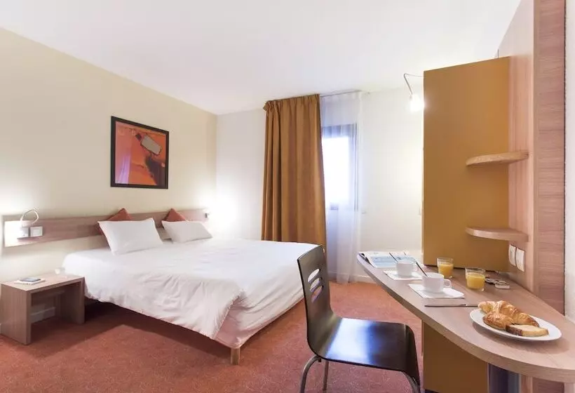 هتل Canal Suites   Paris La Villette