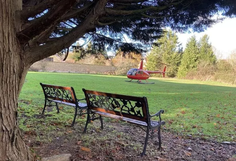 Отель Château Corneille