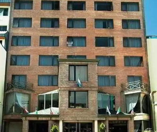 ホテル Crans Montana