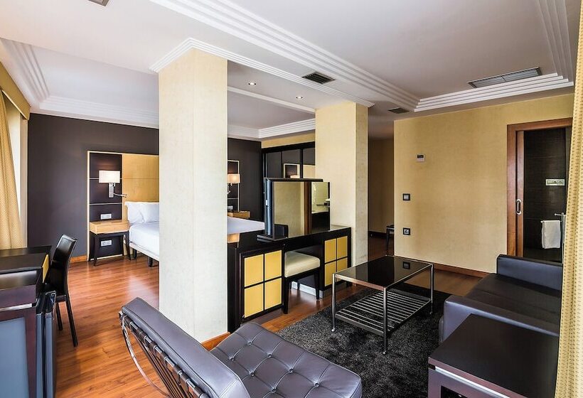 هتل El Exe Almería Centro