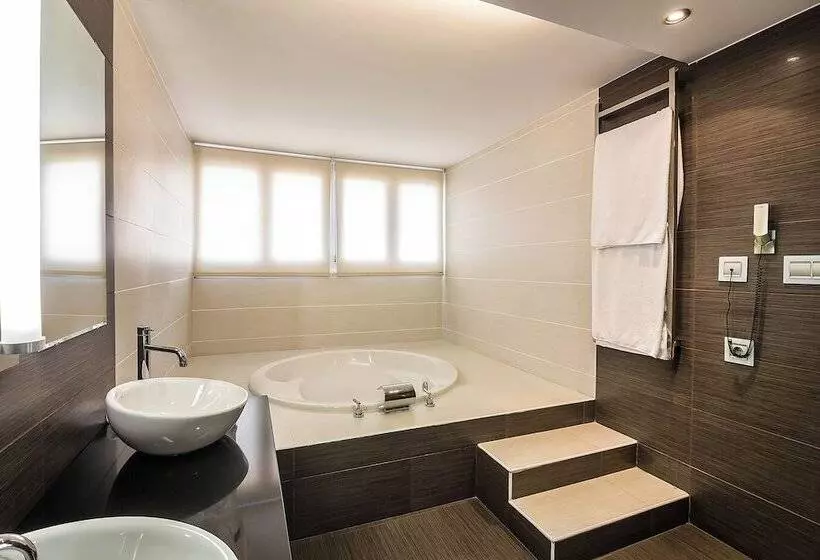 فندق El Exe Almería Centro