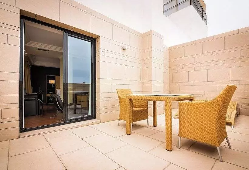 فندق El Exe Almería Centro