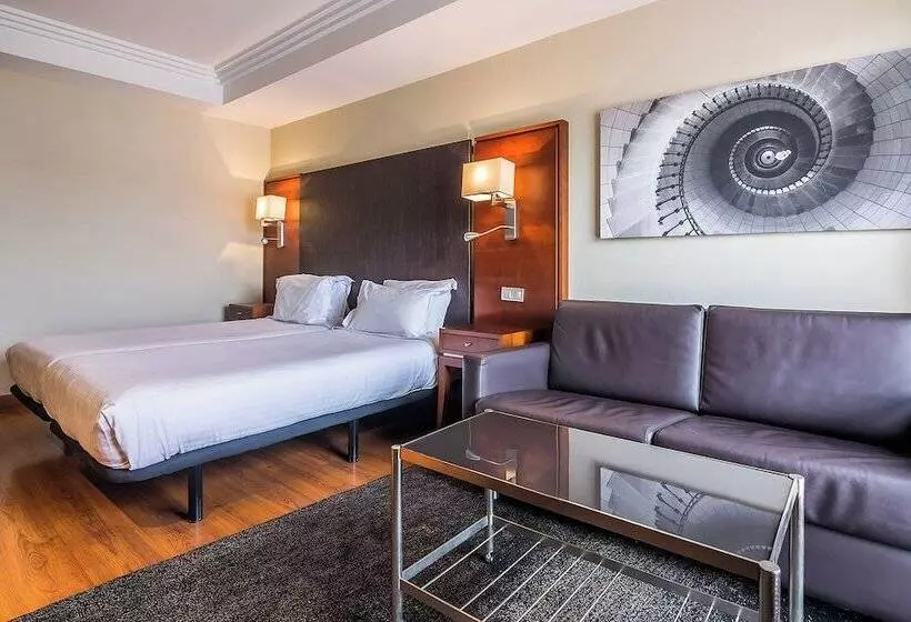 فندق El Exe Almería Centro