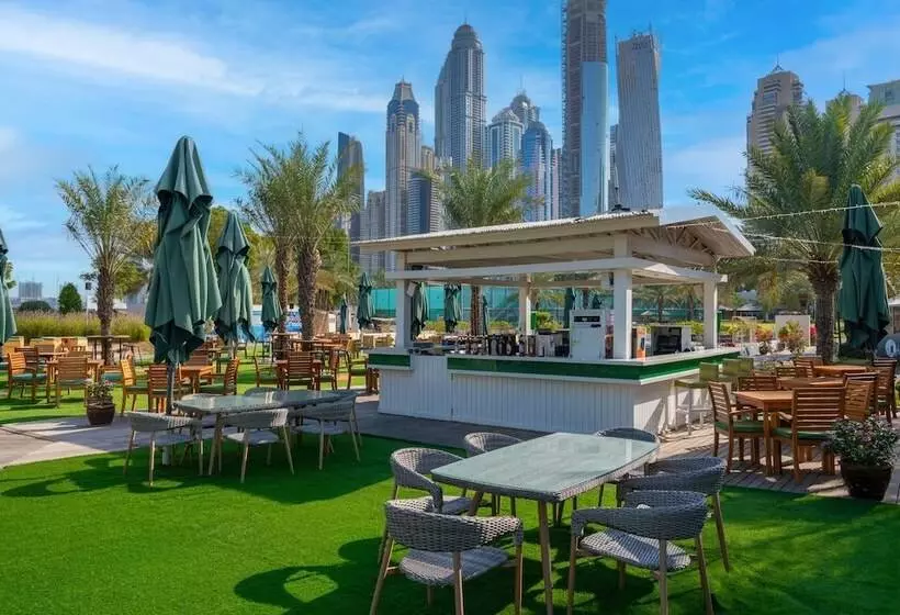 هتل Al Habtoor Grand Resort, Autograph Collection