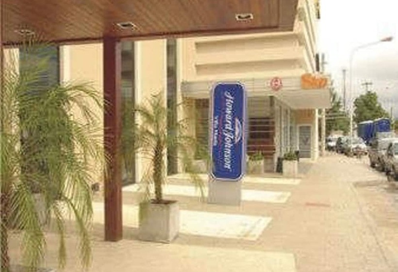 Howard Johnson Villa María Hotel Y Casino