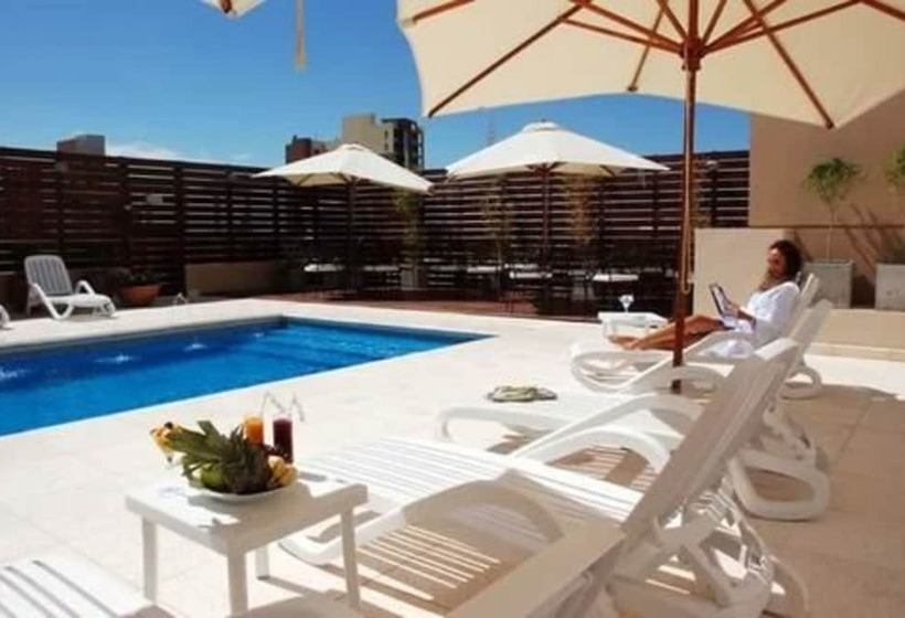 Howard Johnson Villa María Hotel Y Casino