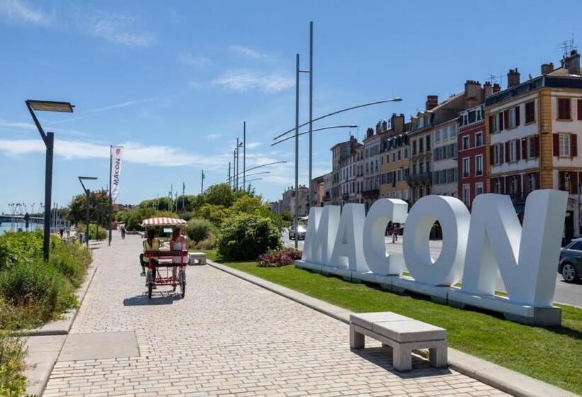 فندق Ibis Styles Macon Centre