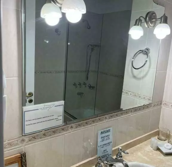 בית מלון כפרי Las Restingas