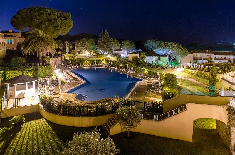 Отель Les Jardins De Saintemaxime