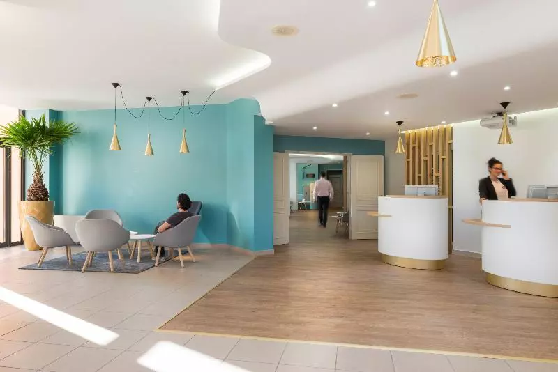 Отель Les Jardins De Saintemaxime