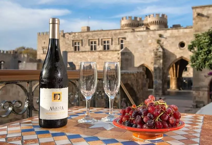 ホテル Nikos Takis Fashion Boutique