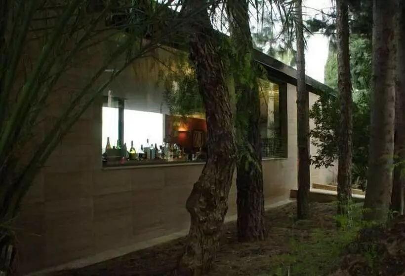 호텔 Portal Del Caroig