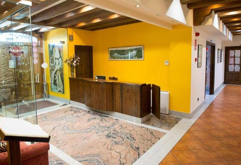 酒店 Posada Doña Urraca