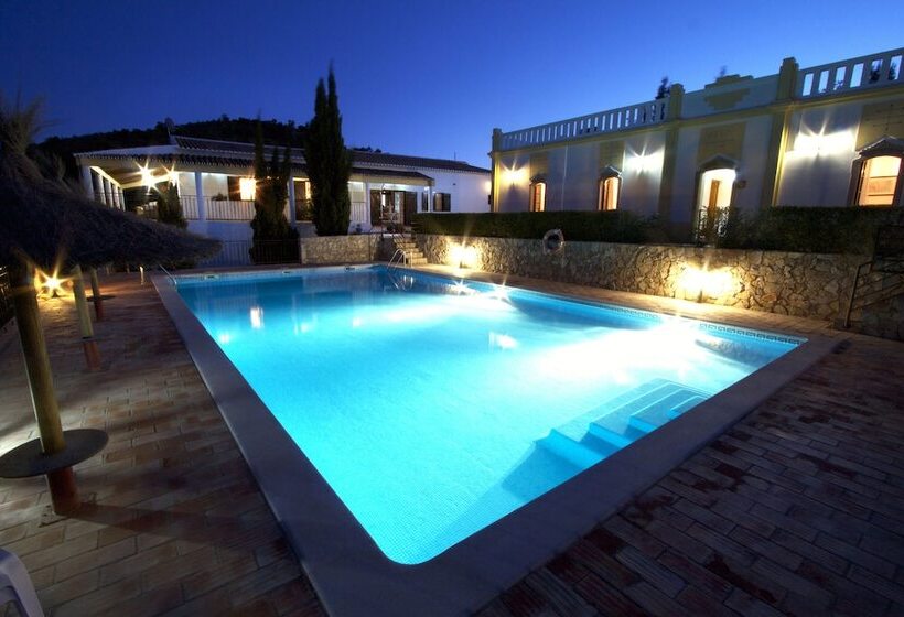 فندق ريفى Herdade Da Corte