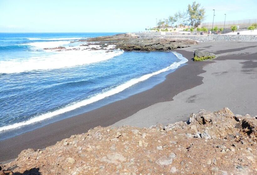 فندق ريفى Rural El Navio - Adults Only