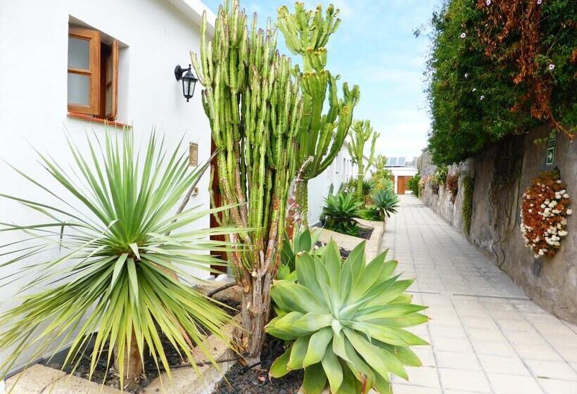 فندق ريفى Rural El Navio - Adults Only