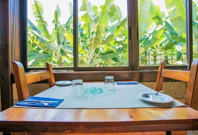 فندق ريفى Rural El Navio - Adults Only