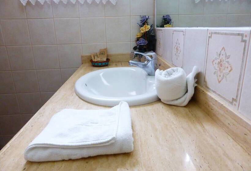 فندق ريفى Rural El Navio - Adults Only