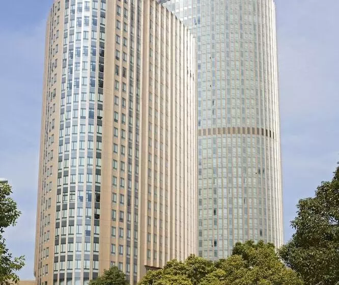 Sheraton Grand Shanghai Pudong Hotel & Residences