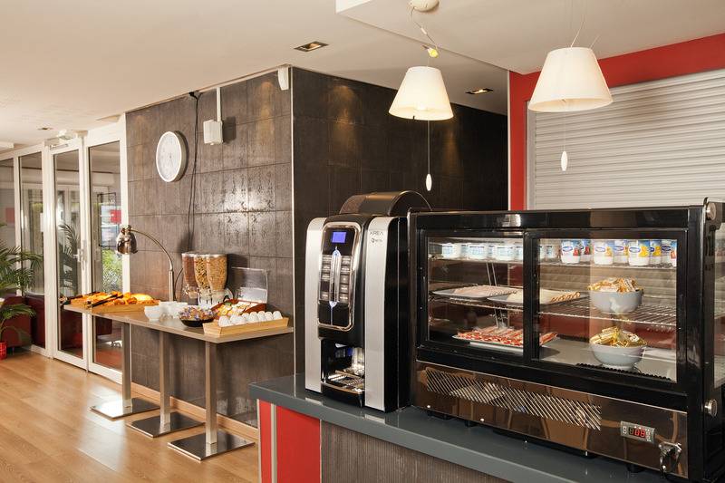 בית מלון כפרי Séjours & Affaires Créteil Le Magistere