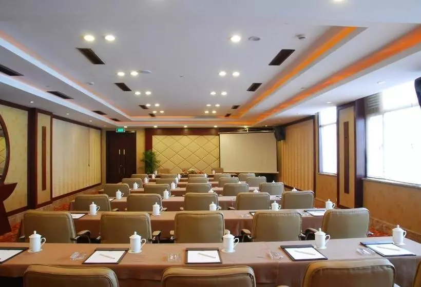 هتل Westlake Hillview International