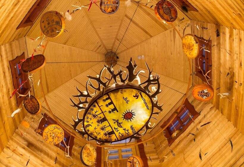 Kakslauttanen Arctic Resort   Igloos And Chalets