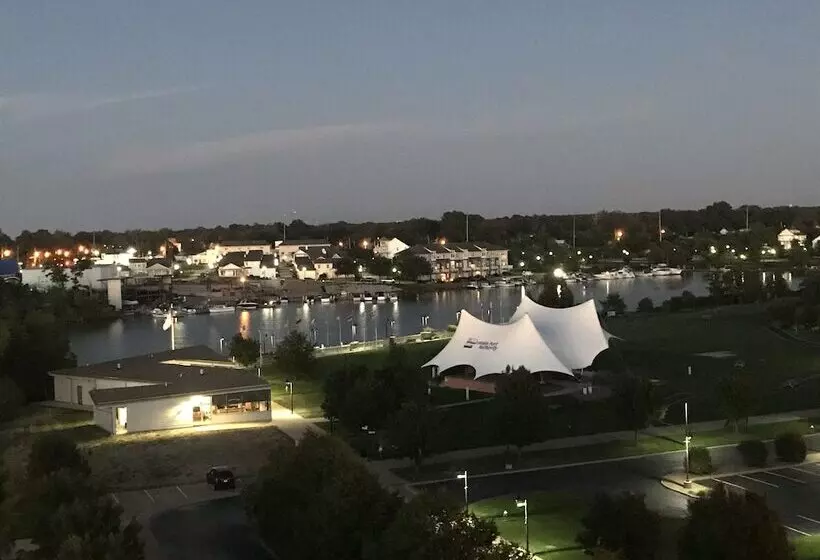 Hotelli Ariel Broadway