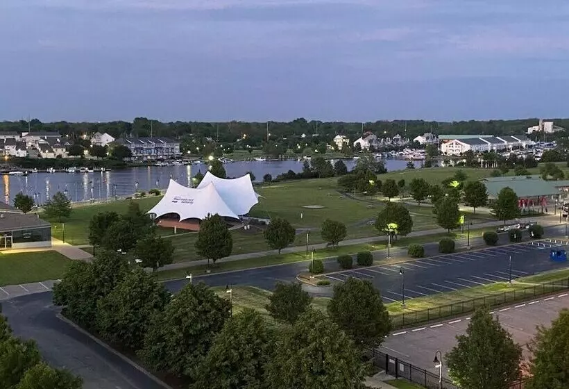 Hotelli Ariel Broadway