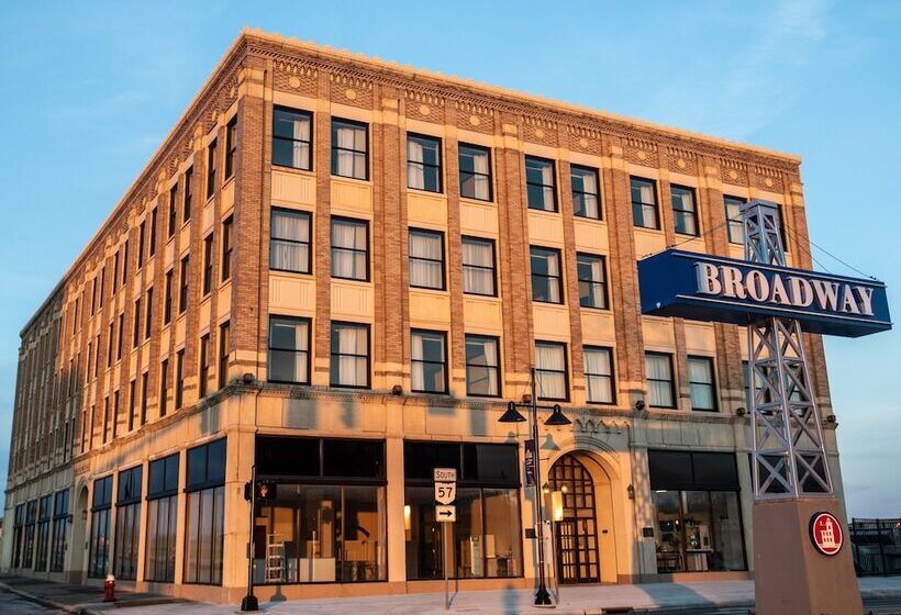 ホテル Ariel Broadway