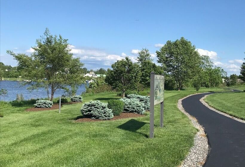 ホテル Ariel Broadway