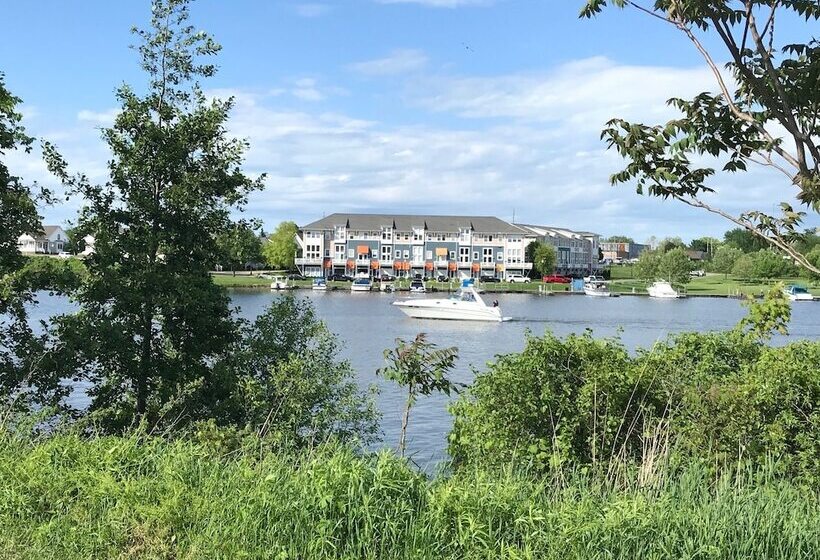 ホテル Ariel Broadway