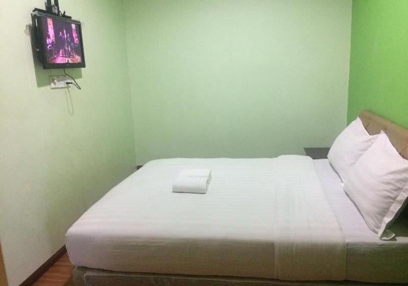 בית מלון כפרי Alpha Inn Ranau Sabah