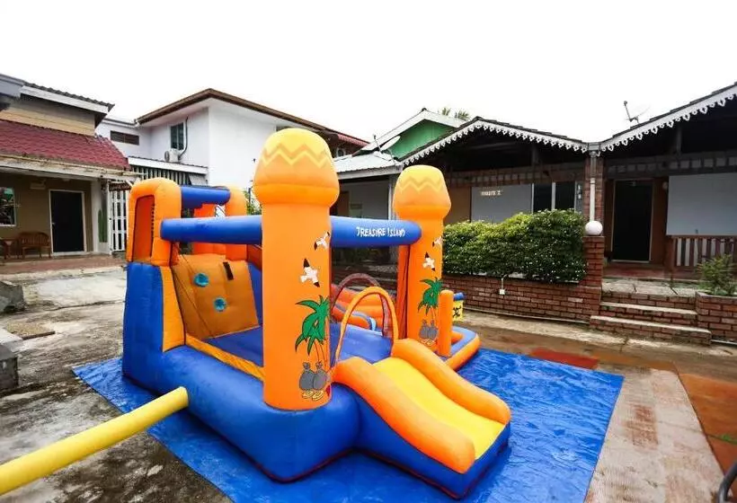 Hotelli Pondok Muara Chalet