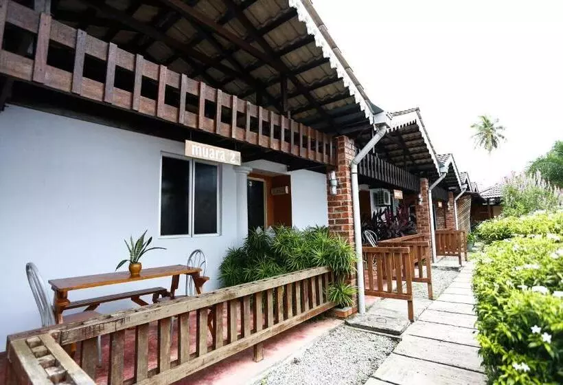 Hotelli Pondok Muara Chalet