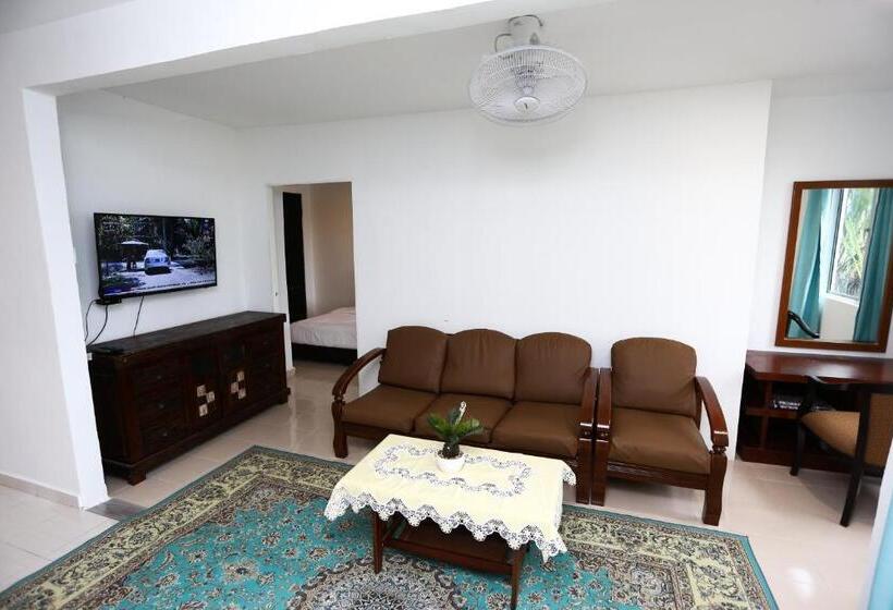 酒店 Pondok Muara Chalet